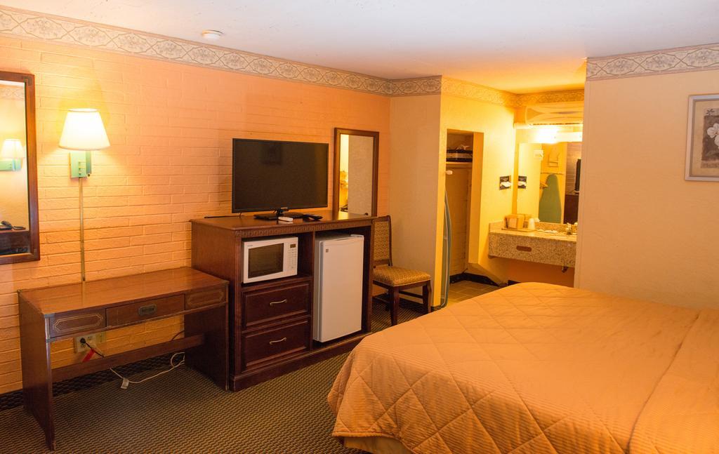 Budget Inn - Paintsville Room photo